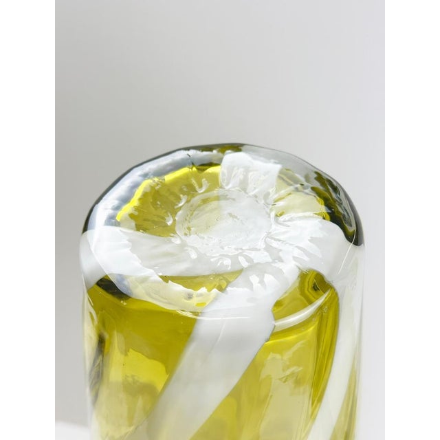 Chartreuse Hand-Blown Glass Floor Vases, Italy, 1960s, Set of 2 For Sale - Image 8 of 10