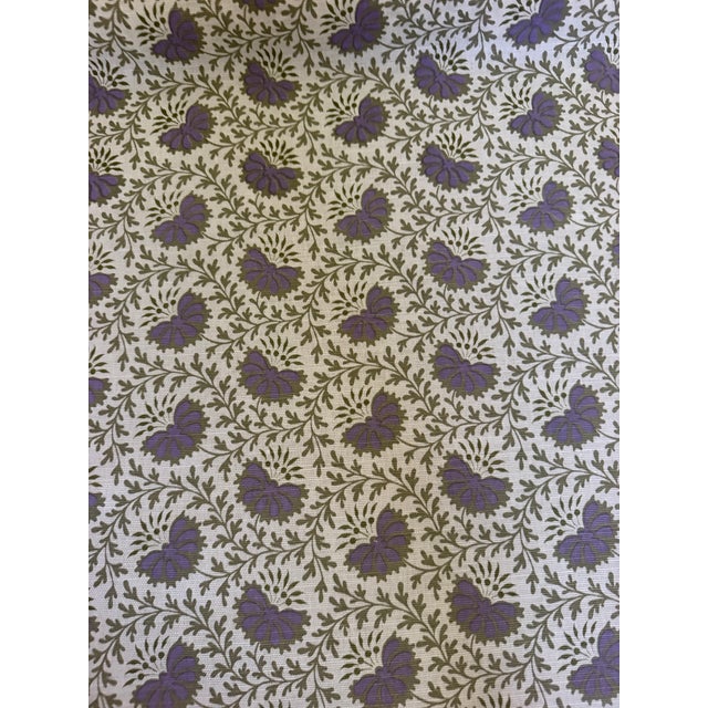Sister Parish -Verbena Fabric Willow Parma 4 yards hand printed linen fabric Verbena is a classic floral pattern with a...