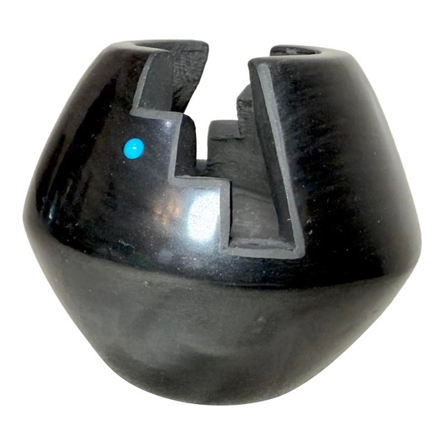 Vintage Vida Baca Native American Zuni Carved Black Pottery Turquoise Stone Bowl For Sale