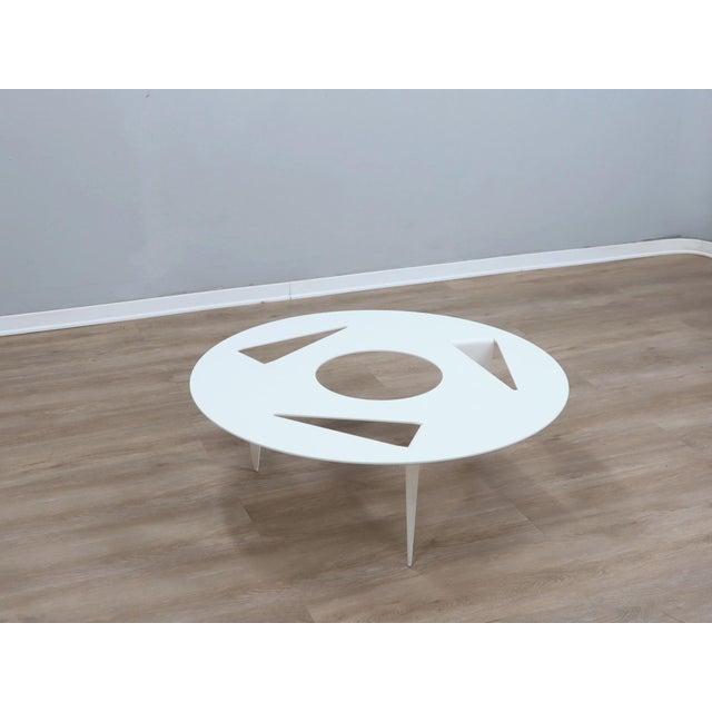 Minimal Round Ulyssimo Coffee Table from U. Muller Reisser, 1990s For Sale - Image 6 of 13