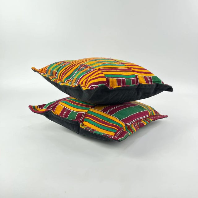 Yellow Early 20th Century Pair of Kente Cloth Throw Pillows Ghana For Sale - Image 8 of 9