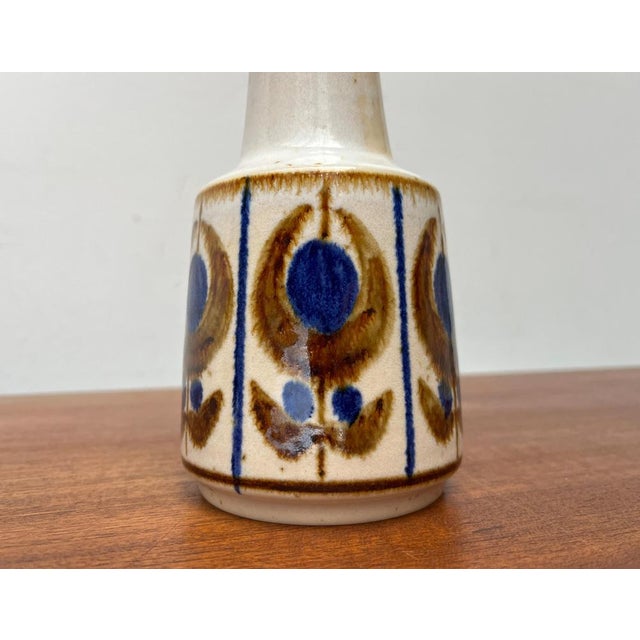 Mid-Century Modern Mid-Century Modern Danish Studio Pottery Table Lamp by Michael Andersen, 1960s For Sale - Image 3 of 18