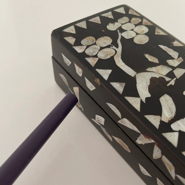 Antique Chinese Lacquer With Mother of Pearl Inlaid Box and Trivet Set For Sale - Image 10 of 10