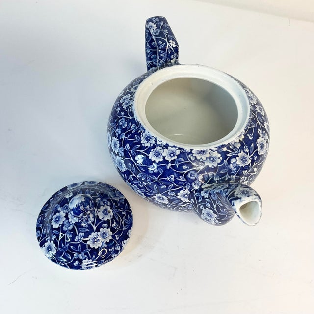 Blue 1970s Arts & Crafts Staffordshire English Calico Teapot, Blue and White. For Sale - Image 8 of 9