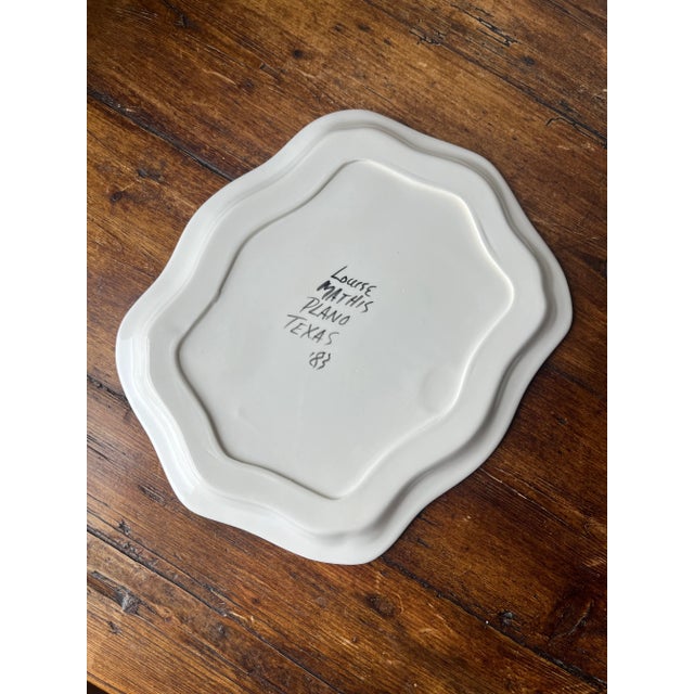 1980s Rectangular Ceramic Platter With Handpainted Home by Louise Mathis 1983 For Sale - Image 5 of 5