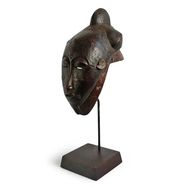 Boho Chic Late 19th Century Baule Helmet Mask For Sale - Image 3 of 12