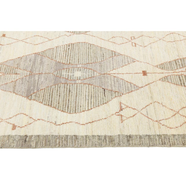 Hand-Knotted Modern Moroccan Tribal Wool Rug – Earthy Geometric Tones For Sale - Image 10 of 10