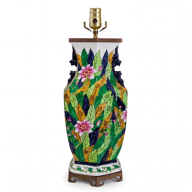 Mid-Century Chinese Export Style Porcelain Table Lamp in the Tobacco Leaf Pattern For Sale - Image 10 of 10