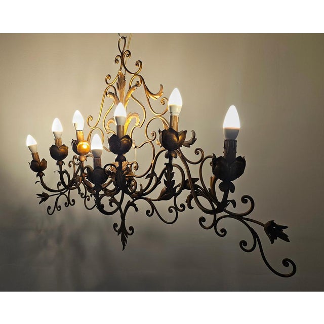 Large Acanthus Leaf 7-Arm Sconce in Gilt Metal attributed to Palladio, 1960s For Sale - Image 9 of 11