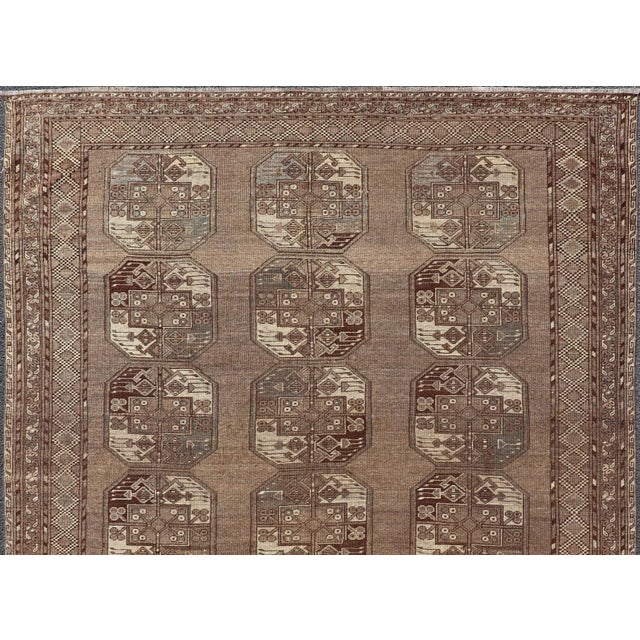 Mid 20th Century Hand-Knotted Turkomen Ersari Rug in Wool With Sub-Geometric Repeating Gul Design For Sale - Image 11 of 13