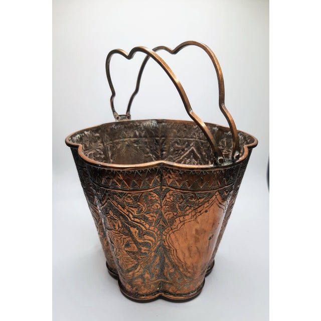 19th C Repousse Copper Nepal Scallop Bucket For Sale - Image 4 of 15