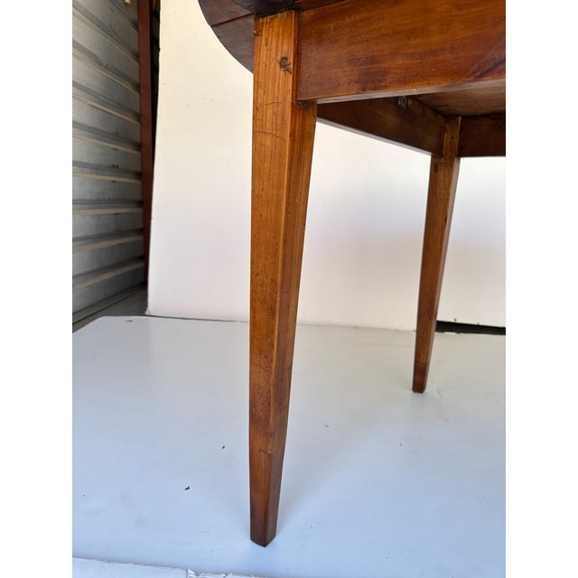 French Provincial Drop-Leaf Table of Cherrywood With Round Top For Sale - Image 16 of 18