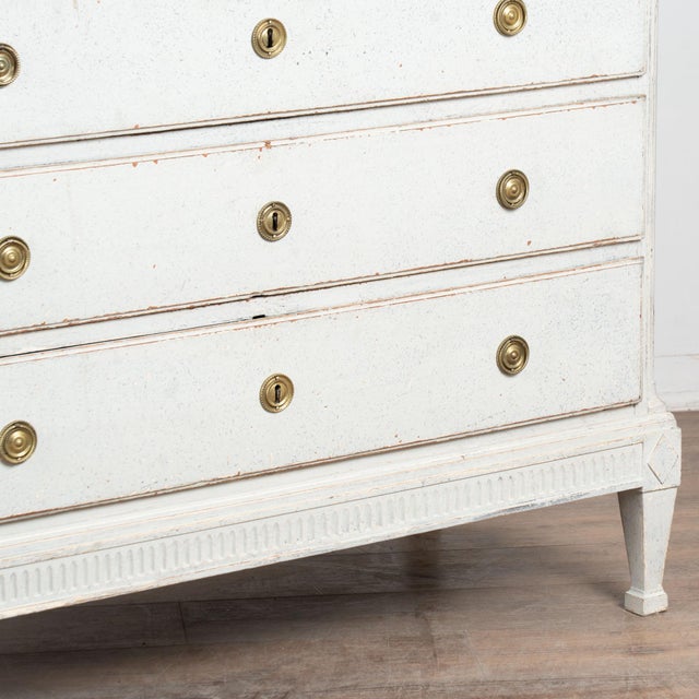Early 19th Century Danish Gray Painted Pine Gustavian Chest of Five Drawers For Sale - Image 14 of 16