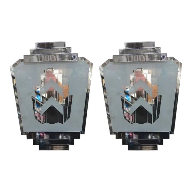 1920s Pair of Silver Art Deco Sconces For Sale