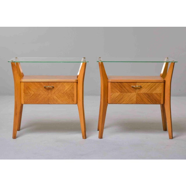 Pair of Italian Mid-Century Blonde Walnut Bedside Tables With Elevated Glass Tops For Sale In Detroit - Image 6 of 12
