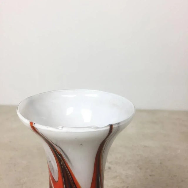 Glass Vintage Opaline Florence Vase from Carlo Moretti, Italy, 1970s For Sale - Image 7 of 9