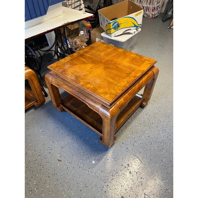 Brown 1970s Vintage Henredon / Thomasville Style Burl Wood Ming Coffee Table Set (3-Piece) For Sale - Image 8 of 13