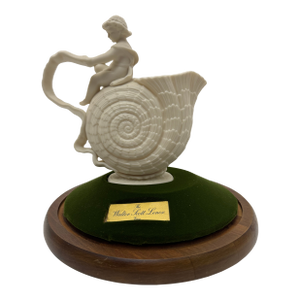 Vintage Lenox Sculpture Walter Scott Lenox Limited Edition No. 1691 Vase With Dome