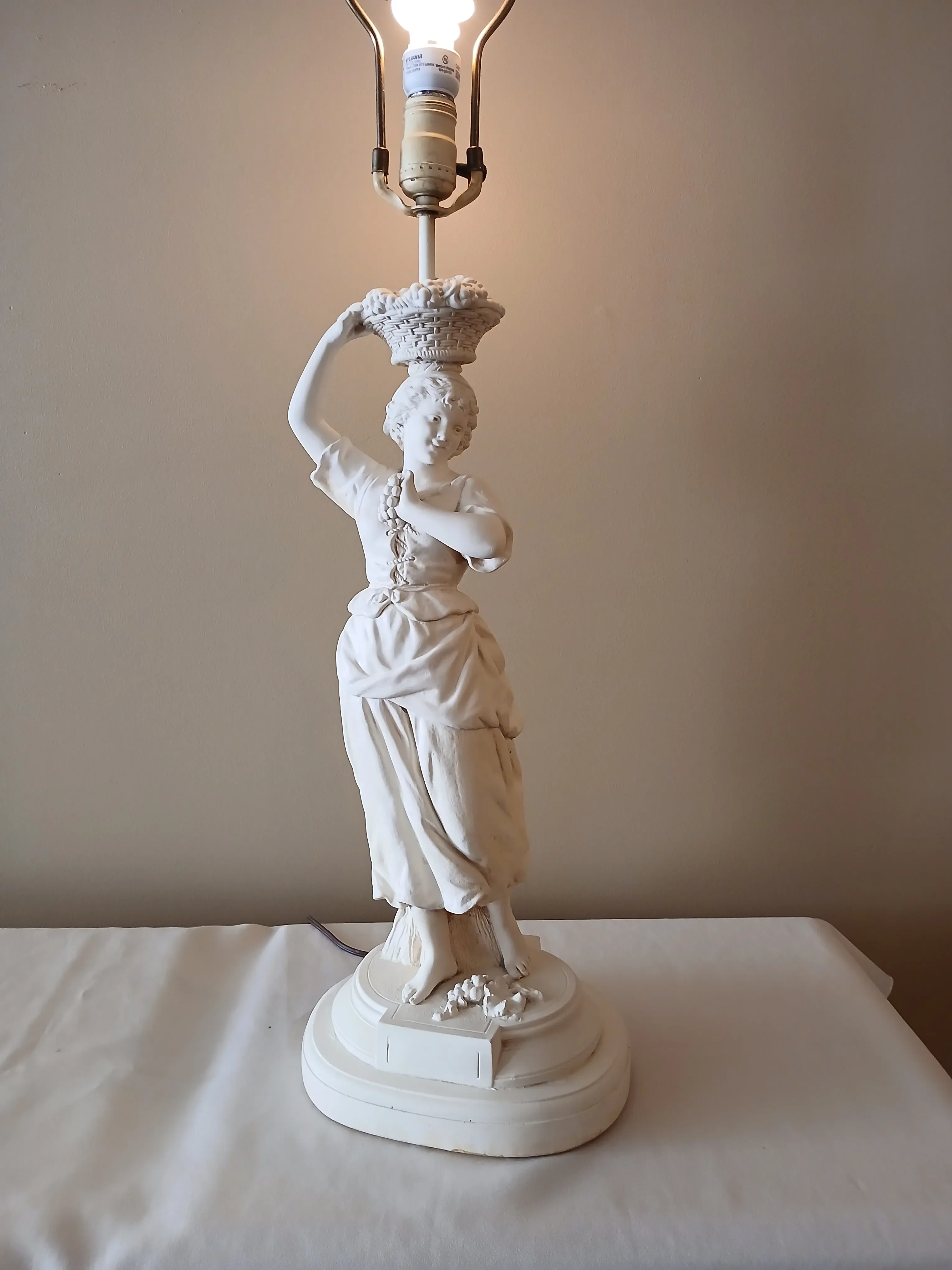 アンティーク ランプ マ―メイド テ―ブルライト 1957-quartite-goddess-lamp-9601