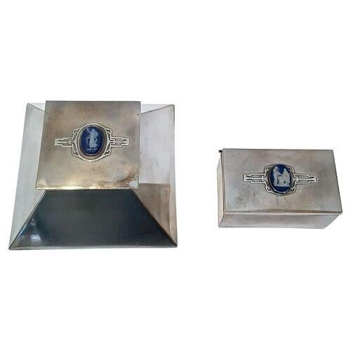 Art Deco pyramidal silver-plated bronze inkwell with mounted cameo embellishment surrounded by Art Deco silver flourished...