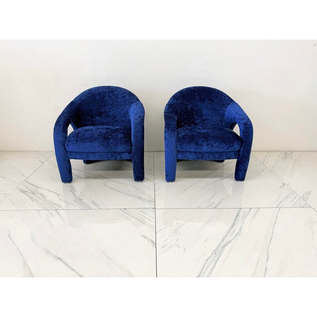 "Elephant Chairs" by Weiman, Style of Vladimir Kagan in Blue Velvet, 1990's For Sale In Los Angeles - Image 6 of 9