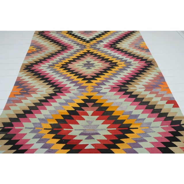 Art Deco Vintage Turkish Kilim Rug-5′7″ × 11′8″ For Sale - Image 3 of 13