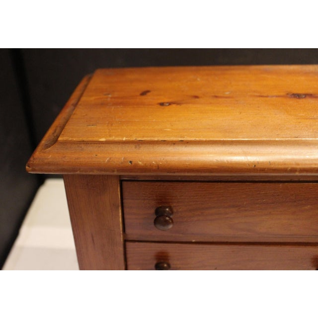 Circa 1880s English Miniature or Child's Wellington Chest of Drawers For Sale In Raleigh - Image 6 of 8