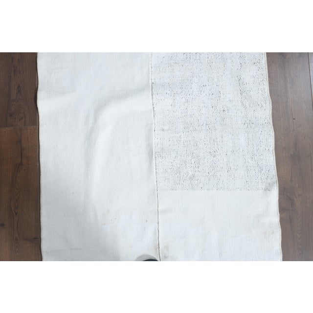 1970s Vintage Handmade Wool Cotton White Runner Rug For Sale In San Francisco - Image 6 of 11
