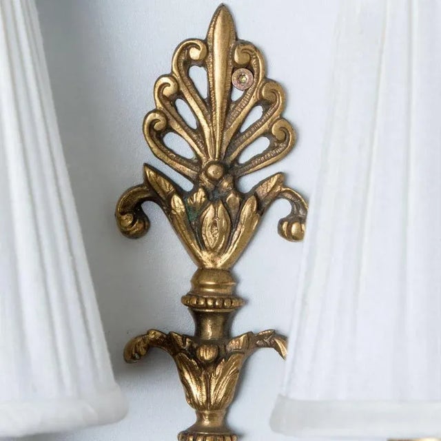 French Louis XVI Wall Sconces in Bronze, 1920s, Set of 2 For Sale - Image 3 of 13