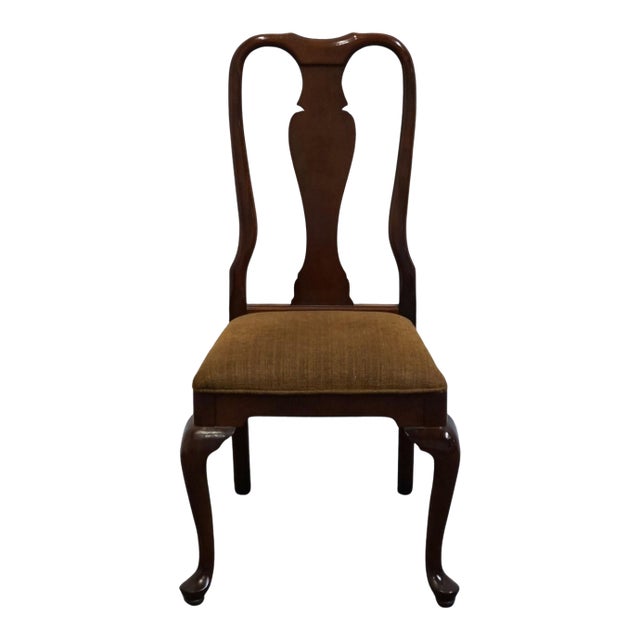 Hickory White Solid Mahogany Traditional Queen Anne Style Splat Back Dining Side Chair For Sale