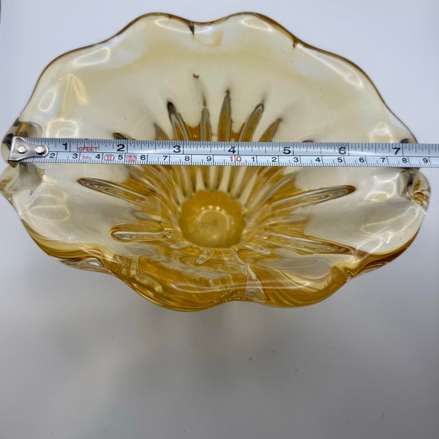 Vintage Teleflora Champagne Gold Art Glass Vase Waterfall Tulip Hand Blown For Sale In Miami - Image 6 of 11