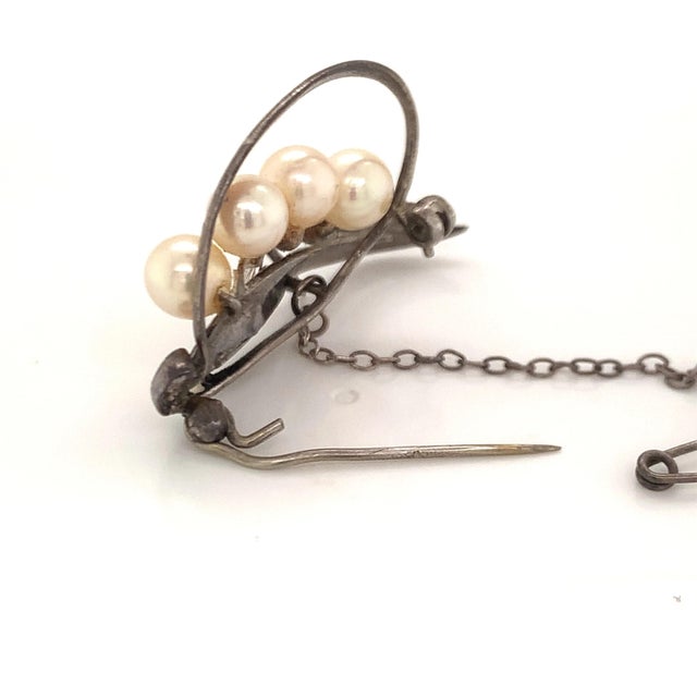 1990s Mikimoto Estate Akoya Pearl Brooch Pin Sterling Silver For Sale - Image 4 of 12