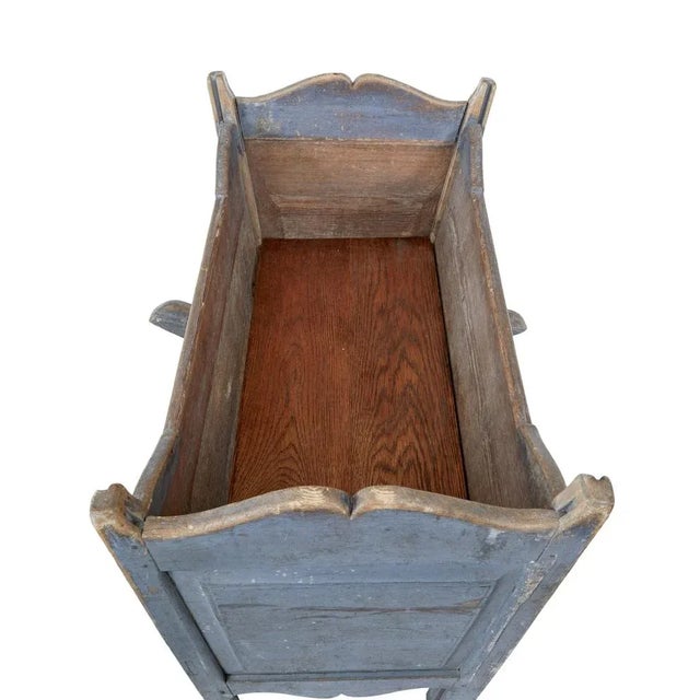 Mid 19th century swedish painted pine rocking cradle circa 1860. Traditional swedish painted cradle in original paint....