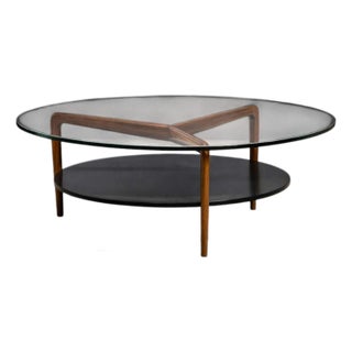 Round “Spider” Coffee Table in Ivory Wood by Roberto Aflalo for Blanco e Preto, Brazil, 1952 - Lot 840 For Sale
