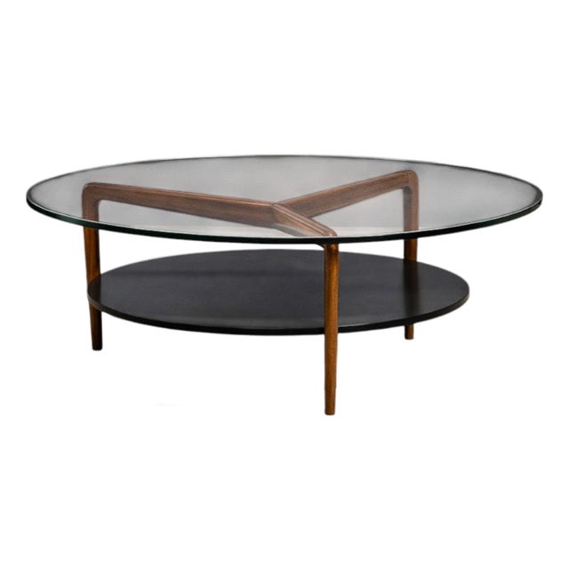 Round “Spider” Coffee Table in Ivory Wood by Roberto Aflalo for Blanco e Preto, Brazil, 1952 - Lot 840 For Sale