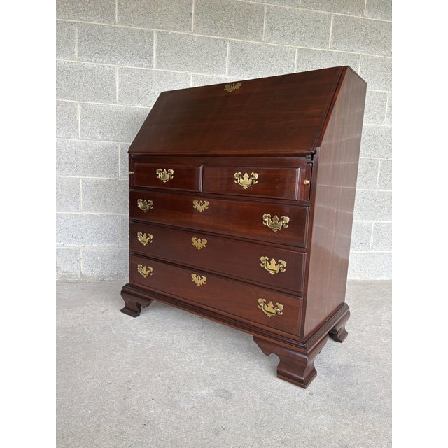 Ethan Allen Georgian Court Cherry Governor Winthorp Writing Desk (Finish 225) For Sale In Philadelphia - Image 6 of 12