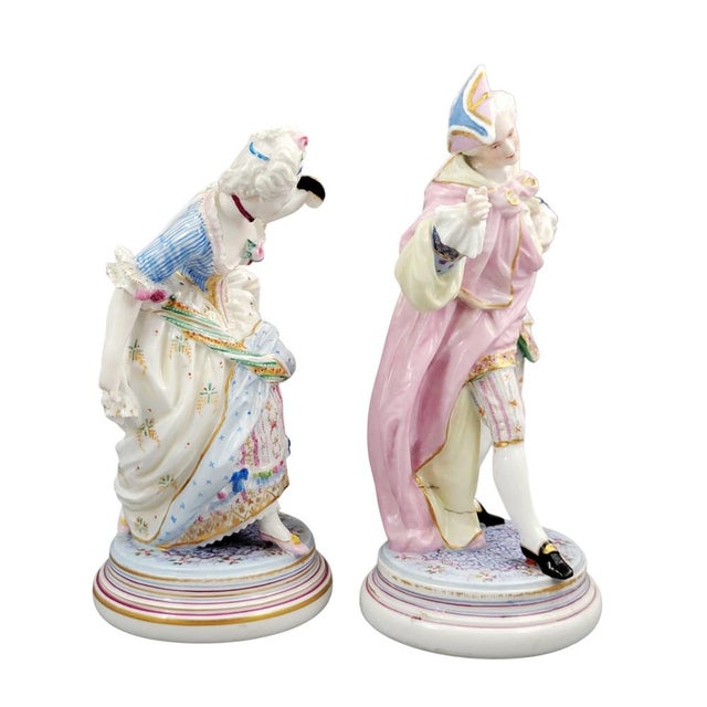 Paris Porcelain Masquerade Figures of Gallant and Lady in the style of Vion & Baury, 1860s, Set of 2 For Sale - Image 5 of 11