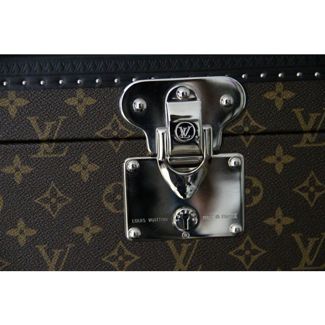 40-Watch Trunk from Louis Vuitton, 2010s For Sale - Image 4 of 18