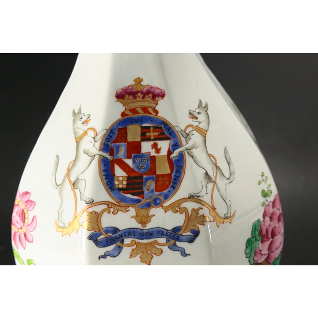 Early 20th Century Pair Famille Rose Armorial Porcelain Vases by Samson of Paris For Sale - Image 13 of 17
