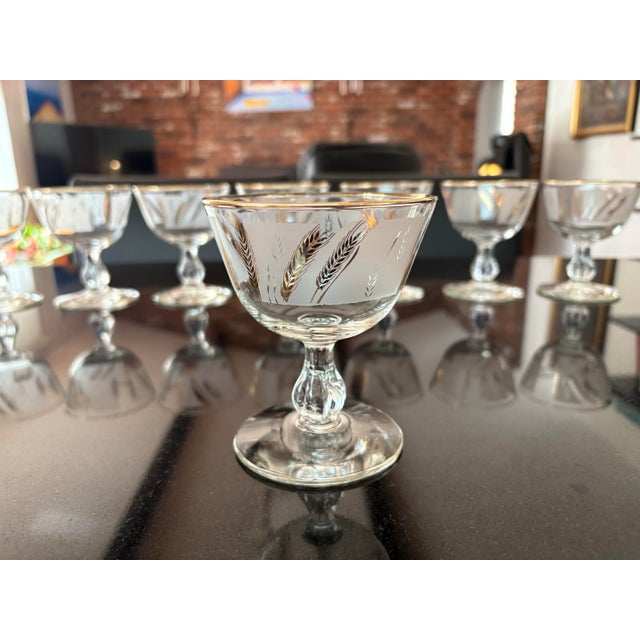 Mid-Century Modern Vintage Libby Glassware- Set of 8 For Sale - Image 3 of 3