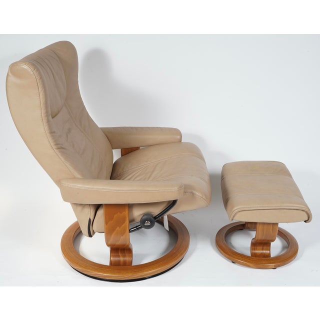 Ekornes ASA Large Recliner Chair and Ottoman With Classic Base Wing Collection by Ekornes For Sale - Image 4 of 9