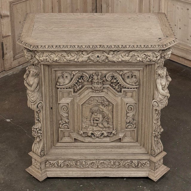 19th Century French Renaissance Revival Hand Carved Oak Buffet in Stripped Oak For Sale - Image 13 of 18