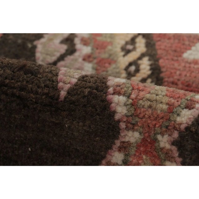 1950s Vintage Turkish Gift-Sized Rug With Geometric Twin Medallions - Rug & Kilim For Sale - Image 5 of 6
