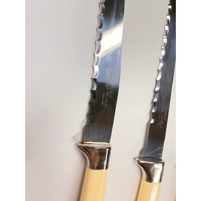 Sheffield 1950s Mid-Century Modern Wavecrest Sheffield Carving Set of 3 For Sale - Image 4 of 4