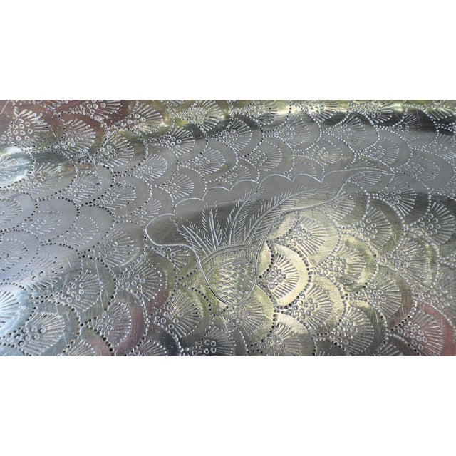 Arthur Court Vintage 1975 XLarge Fish Sandcast Aluminum Platter With Green Agate Eye by Arthur Court Design For Sale - Image 4 of 6