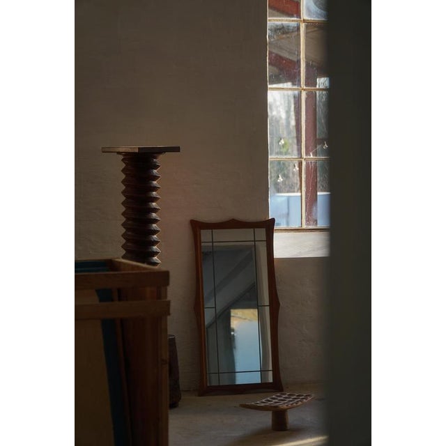 Mid-20th Century Scandinavian Modern Danish Wall Mirror in Oak, 1950s For Sale - Image 3 of 18