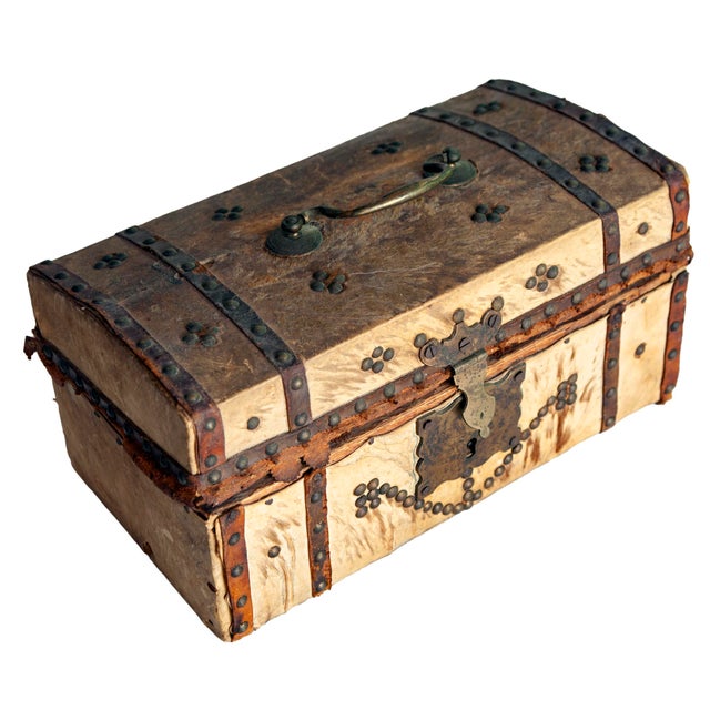 Antique Handmade Box For Sale - Image 4 of 13