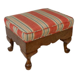 Queen Anne Turned Wood Ottoman Footstool For Sale