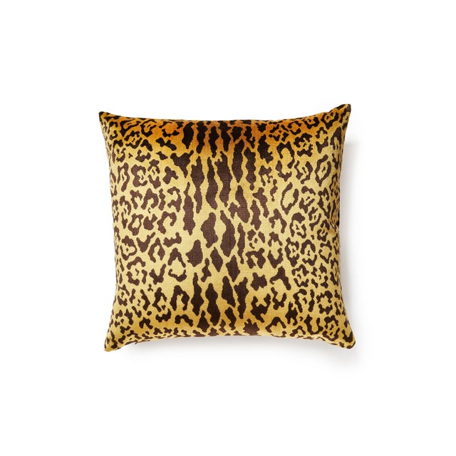 Scalamandré is a heritage American textile brand rooted in luxury and high-end design since its inception in 1929. Founder...