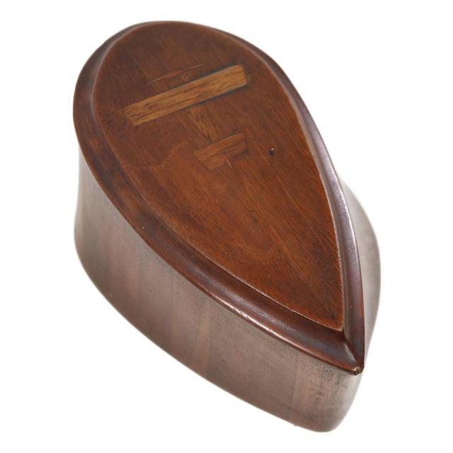 Early 20th Century Trench Art Wwi Propeller Blade Cross-Section Box With Inlaid Aircraft Design Top For Sale
